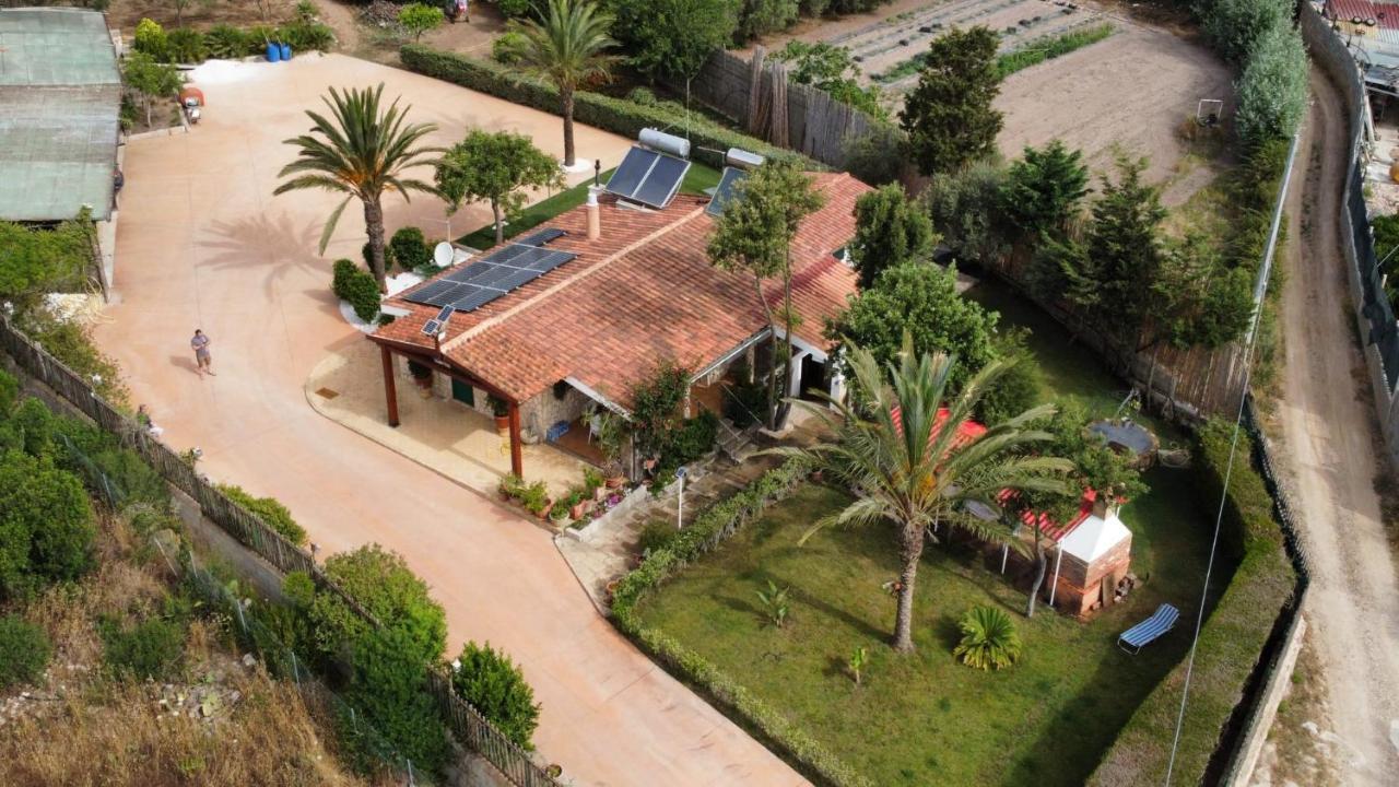 Casa Vacanze SantʼAntìoco المظهر الخارجي الصورة