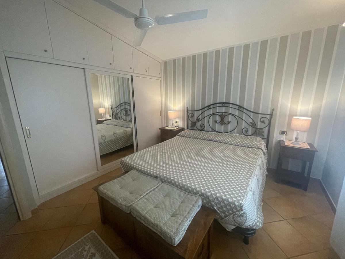 Casa Vacanze SantʼAntìoco المظهر الخارجي الصورة
