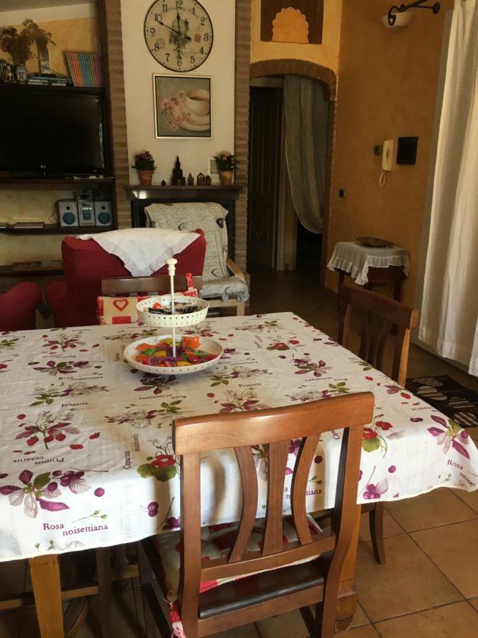 Casa Vacanze SantʼAntìoco المظهر الخارجي الصورة